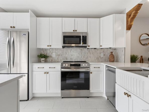 42 Brooke View Drive, Ossining NY 10562