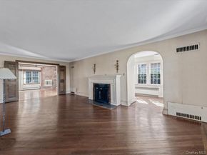 109 Wickham Road, Garden City NY 11530