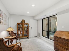 8 Wimbledon Court, Jericho NY 11753