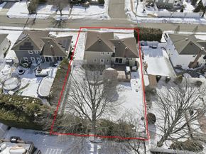 2432 Aron Drive N, Seaford NY 11783