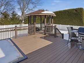 2432 Aron Drive N, Seaford NY 11783