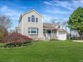 488 Everdell Avenue, West Islip NY 11795