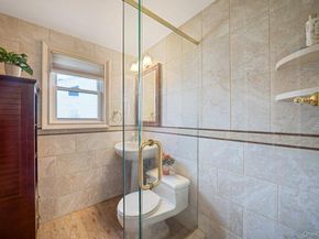 488 Everdell Avenue, West Islip NY 11795