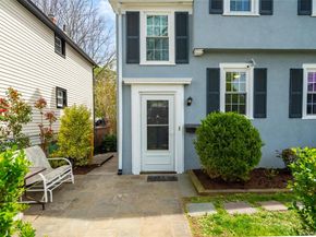 28 Spruce Street, New Rochelle NY 10805
