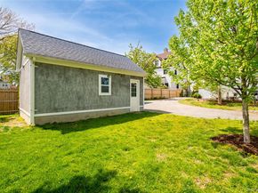 28 Spruce Street, New Rochelle NY 10805