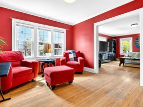 28 Spruce Street, New Rochelle NY 10805