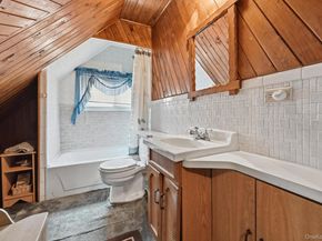 15 Bird Lane, Hicksville NY 11801