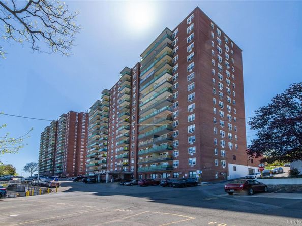 1853 Central Park Avenue 10E, Yonkers NY 10710