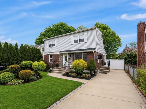 5 Edward Avenue, Hicksville NY 11801