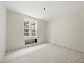 955 E 229th Street, Bronx NY 10466