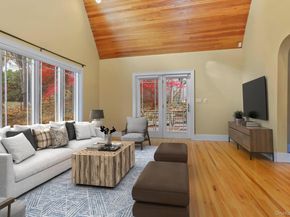 10 Grandview Avenue, Pleasantville NY 10570