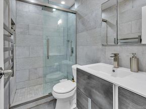 568 Plainview Road, Plainview NY 11803