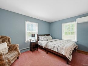 16 Brian Court, Northport NY 11768