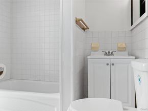 21 Wendover Road, Yonkers NY 10705