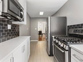 67-30 Dartmouth Street 2H, Flushing NY 11375