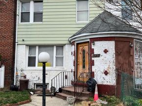 11321 204th Street, Saint Albans NY 11412