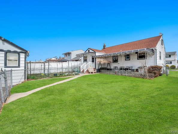 67 Myers Avenue, Hicksville NY 11801