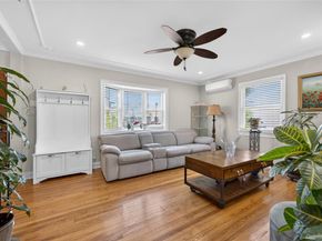 938 Van Buren Avenue, Franklin Square NY 11010
