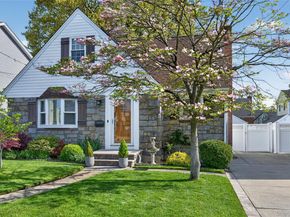 938 Van Buren Avenue, Franklin Square NY 11010