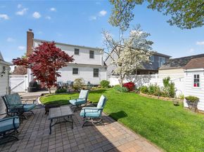 938 Van Buren Avenue, Franklin Square NY 11010