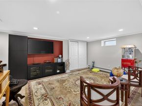 938 Van Buren Avenue, Franklin Square NY 11010