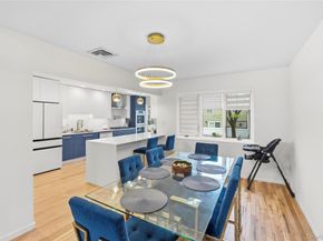 23 Geoffrey Lane, Hewlett NY 11557