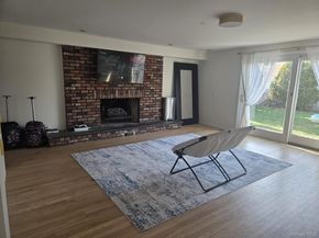 23 Geoffrey Lane, Hewlett NY 11557