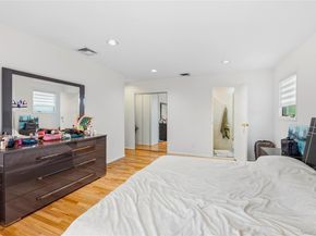 23 Geoffrey Lane, Hewlett NY 11557
