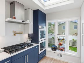 23 Geoffrey Lane, Hewlett NY 11557