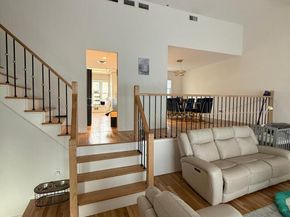 23 Geoffrey Lane, Hewlett NY 11557
