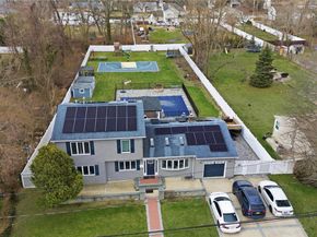 32 Landscape Drive, Wheatley Heights NY 11798