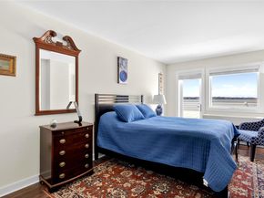 433 Main Street 212, Port Washington NY 11050