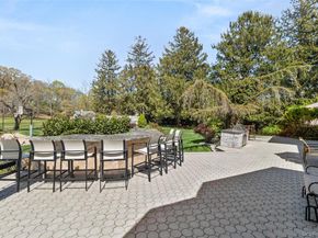 379 Smith Road, Ronkonkoma NY 11779