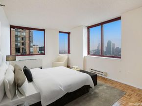 4-74 48th Avenue 35F, Long Island City NY 11109