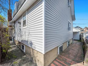 64 West Avenue, Lawrence NY 11559
