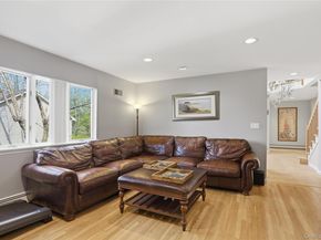 30 Ediths Way, Hastings-on-Hudson NY 10706