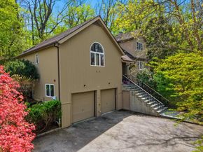 30 Ediths Way, Hastings-on-Hudson NY 10706