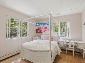 30 Ediths Way, Hastings-on-Hudson NY 10706