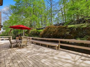 30 Ediths Way, Hastings-on-Hudson NY 10706