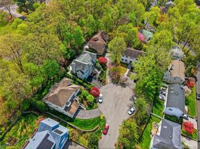30 Ediths Way, Hastings-on-Hudson NY 10706