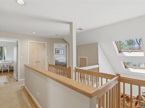 30 Ediths Way, Hastings-on-Hudson NY 10706