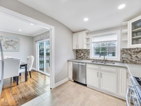 794 Sayville Avenue, Bohemia NY 11716