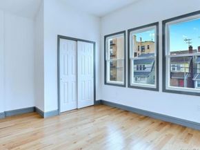 2881 Roberts Avenue, Bronx NY 10461