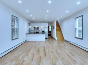 2881 Roberts Avenue, Bronx NY 10461