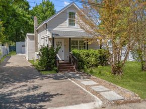 37 Hoffman Drive, Kings Park NY 11754
