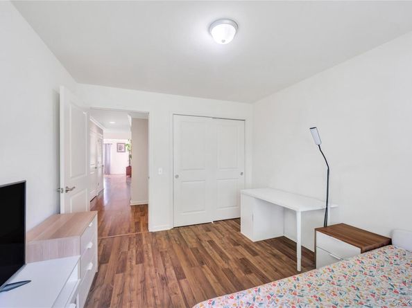 132 Weatherby Lane 132, Central Islip NY 11722