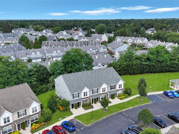 132 Weatherby Lane 132, Central Islip NY 11722