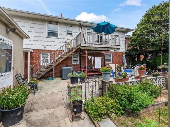 227 Randall Avenue, Lawrence NY 11559