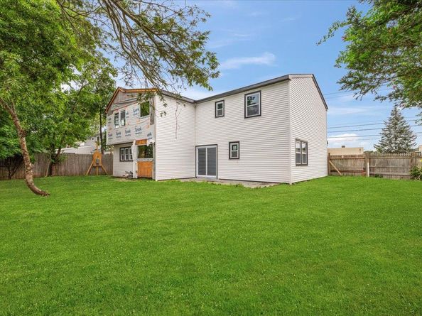 130 E Carmans Road, Farmingdale NY 11735