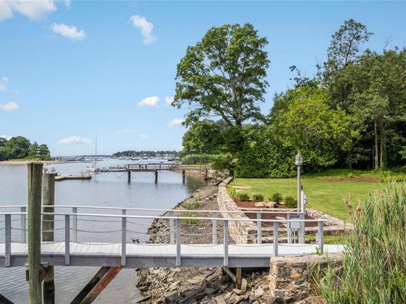 1160 GREACEN POINT Road, Mamaroneck NY 10543